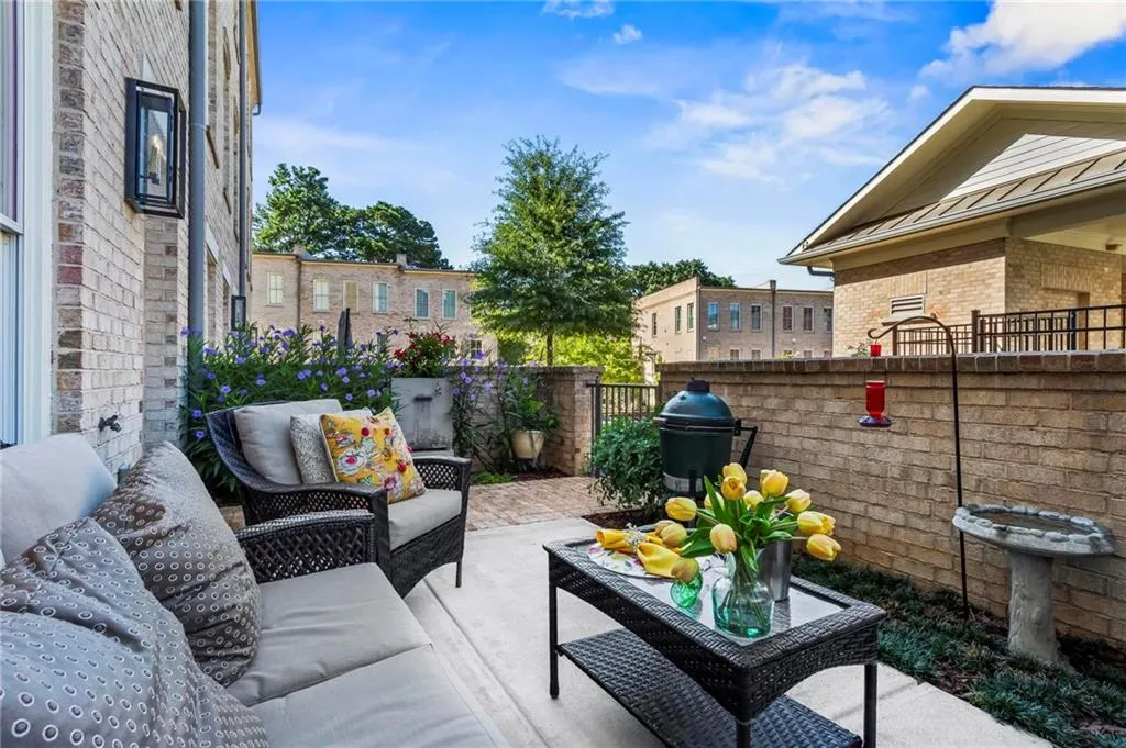 3435 Landen Pine Court Ne, Atlanta, Georgia 30305, 4 Bedrooms Bedrooms, 0 ,3 BathroomsBathrooms,Residential,Sold,3435 Landen Pine Court Ne,7784234