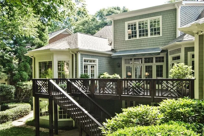 455 Winfield Glen Court, Sandy Springs, Georgia 30342, 4 Bedrooms Bedrooms, ,3 BathroomsBathrooms,Residential,Sold,455 Winfield Glen Court,7113944