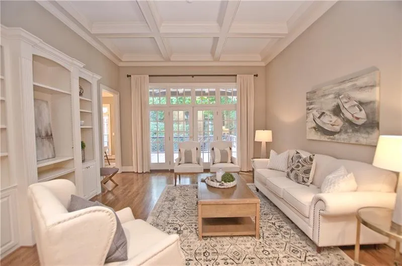 455 Winfield Glen Court, Sandy Springs, Georgia 30342, 4 Bedrooms Bedrooms, ,3 BathroomsBathrooms,Residential,Sold,455 Winfield Glen Court,7113944