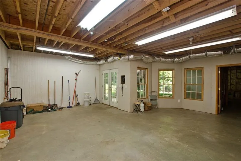 455 Winfield Glen Court, Sandy Springs, Georgia 30342, 4 Bedrooms Bedrooms, ,3 BathroomsBathrooms,Residential,Sold,455 Winfield Glen Court,7113944