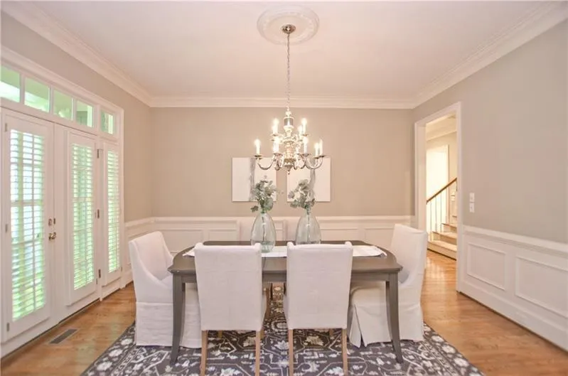 455 Winfield Glen Court, Sandy Springs, Georgia 30342, 4 Bedrooms Bedrooms, ,3 BathroomsBathrooms,Residential,Sold,455 Winfield Glen Court,7113944