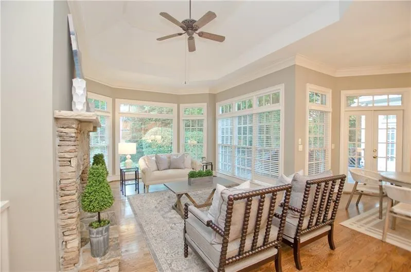 455 Winfield Glen Court, Sandy Springs, Georgia 30342, 4 Bedrooms Bedrooms, ,3 BathroomsBathrooms,Residential,Sold,455 Winfield Glen Court,7113944