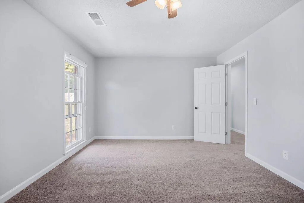 605 Brandywine Circle, Sandy Springs, Georgia 30350, 3 Bedrooms Bedrooms, ,2 BathroomsBathrooms,Residential,Sold,605 Brandywine Circle,7129100