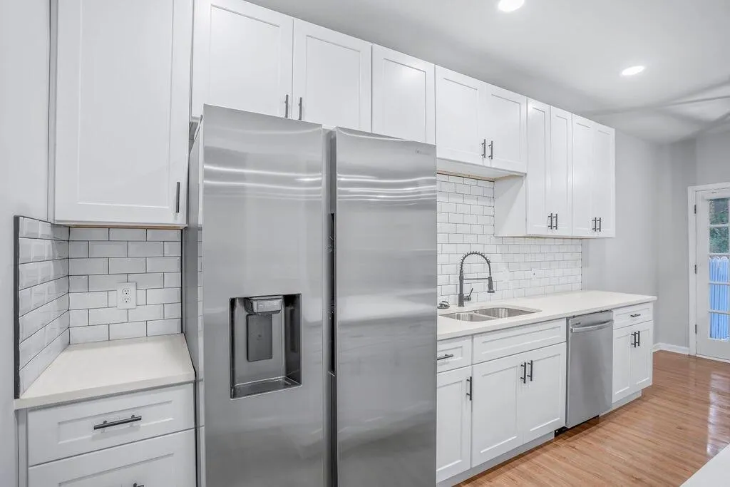 605 Brandywine Circle, Sandy Springs, Georgia 30350, 3 Bedrooms Bedrooms, ,2 BathroomsBathrooms,Residential,Sold,605 Brandywine Circle,7129100