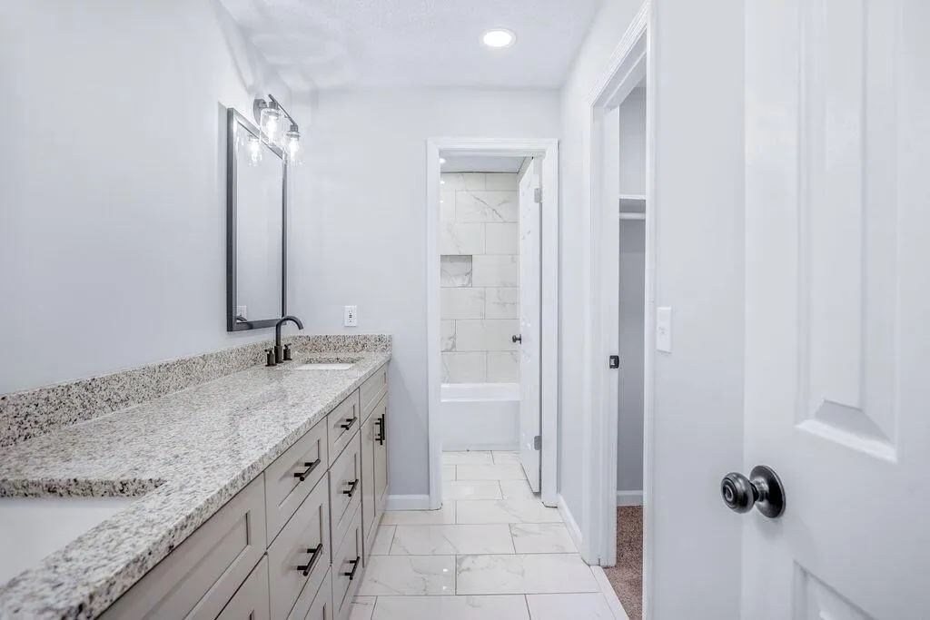 605 Brandywine Circle, Sandy Springs, Georgia 30350, 3 Bedrooms Bedrooms, ,2 BathroomsBathrooms,Residential,Sold,605 Brandywine Circle,7129100