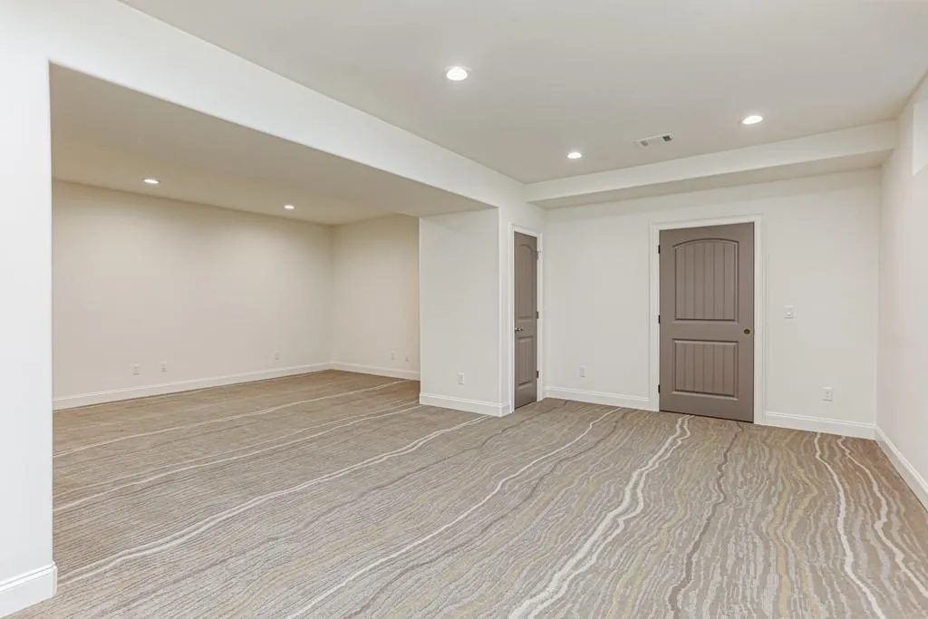 425 Mount Vernon Highway, Sandy Springs, Georgia 30327, 5 Bedrooms Bedrooms, ,4 BathroomsBathrooms,Residential,Sold,425 Mount Vernon Highway,6681600