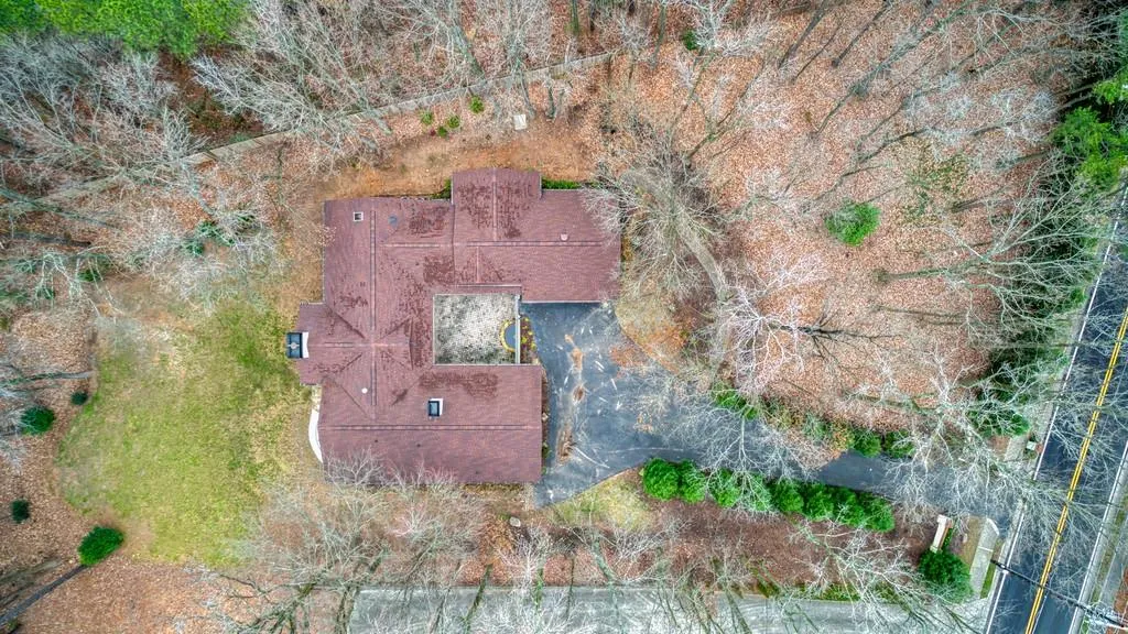 425 Mount Vernon Highway, Sandy Springs, Georgia 30327, 5 Bedrooms Bedrooms, ,4 BathroomsBathrooms,Residential,Sold,425 Mount Vernon Highway,6681600