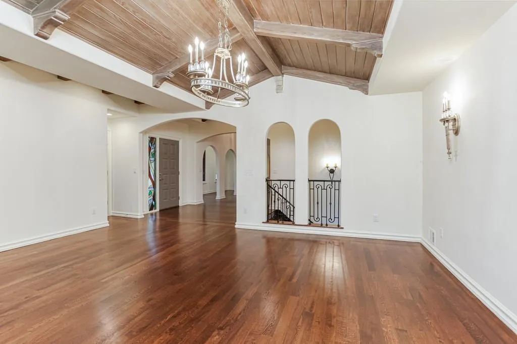 425 Mount Vernon Highway, Sandy Springs, Georgia 30327, 5 Bedrooms Bedrooms, ,4 BathroomsBathrooms,Residential,Sold,425 Mount Vernon Highway,6681600