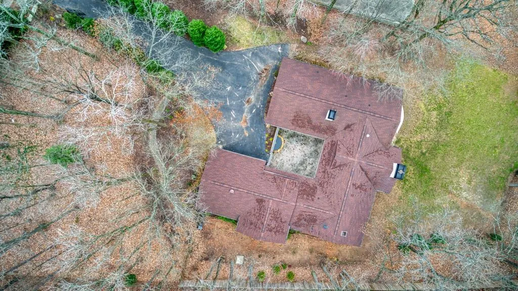 425 Mount Vernon Highway, Sandy Springs, Georgia 30327, 5 Bedrooms Bedrooms, ,4 BathroomsBathrooms,Residential,Sold,425 Mount Vernon Highway,6681600