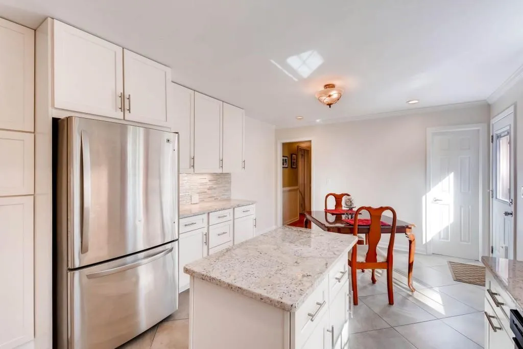 125 Chaseland Road, Sandy Springs, Georgia 30328, 3 Bedrooms Bedrooms, ,2 BathroomsBathrooms,Residential,Sold,125 Chaseland Road,5973353