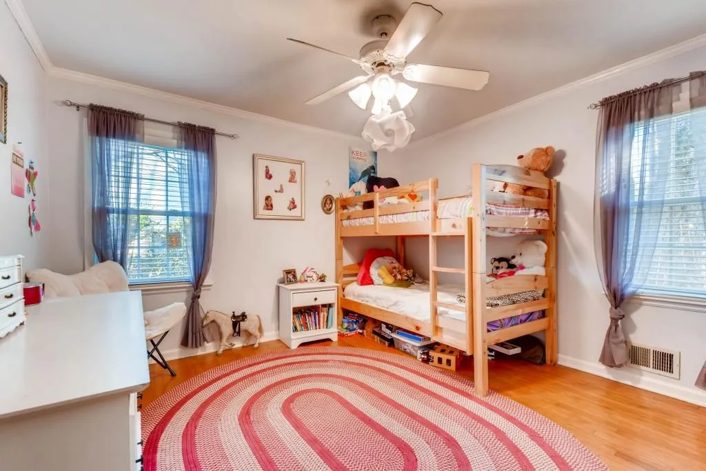 125 Chaseland Road, Sandy Springs, Georgia 30328, 3 Bedrooms Bedrooms, ,2 BathroomsBathrooms,Residential,Sold,125 Chaseland Road,5973353