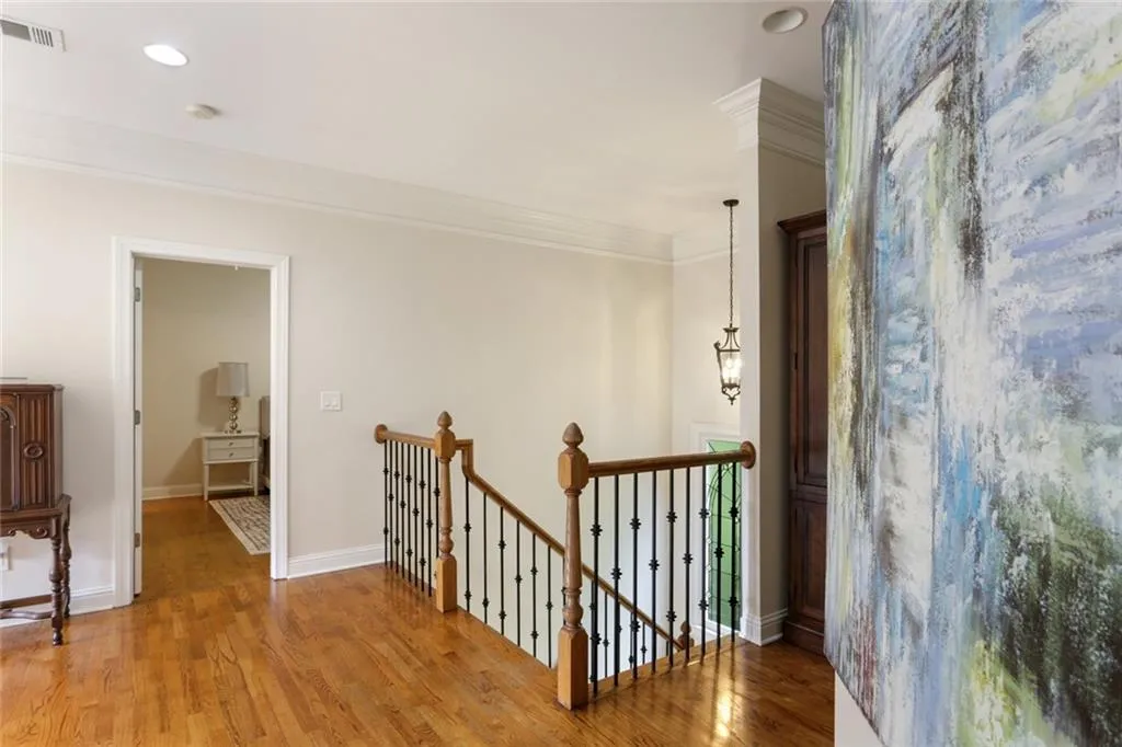 700 Lake Summit Drive, Atlanta, Georgia 30342, 6 Bedrooms Bedrooms, ,5 BathroomsBathrooms,Residential,Sold,700 Lake Summit Drive,6780965