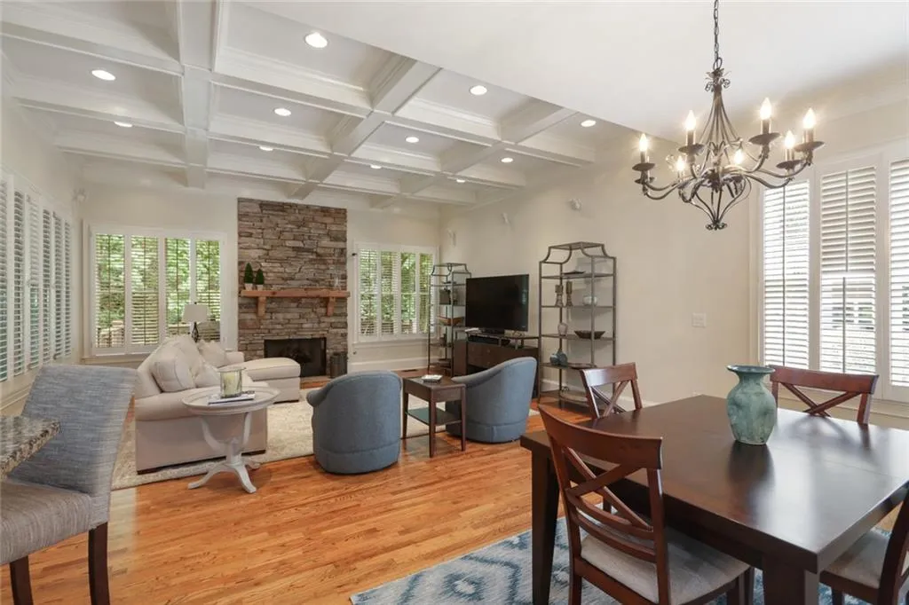 700 Lake Summit Drive, Atlanta, Georgia 30342, 6 Bedrooms Bedrooms, ,5 BathroomsBathrooms,Residential,Sold,700 Lake Summit Drive,6780965