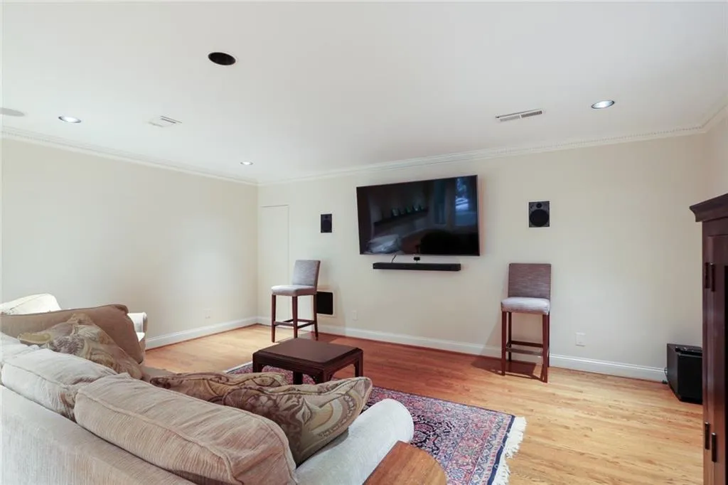 700 Lake Summit Drive, Atlanta, Georgia 30342, 6 Bedrooms Bedrooms, ,5 BathroomsBathrooms,Residential,Sold,700 Lake Summit Drive,6780965