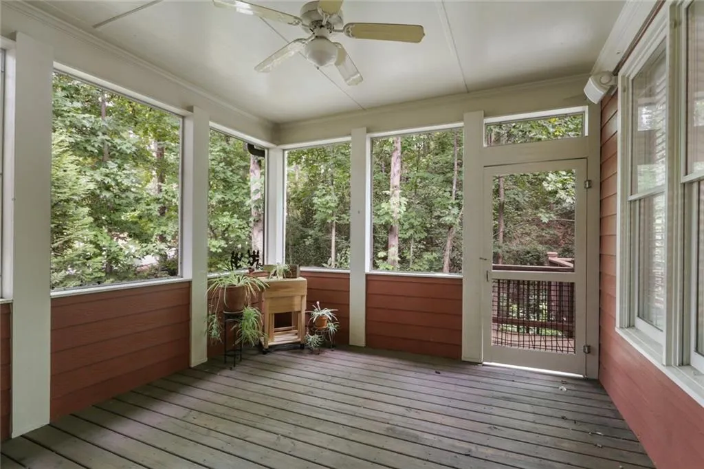 700 Lake Summit Drive, Atlanta, Georgia 30342, 6 Bedrooms Bedrooms, ,5 BathroomsBathrooms,Residential,Sold,700 Lake Summit Drive,6780965