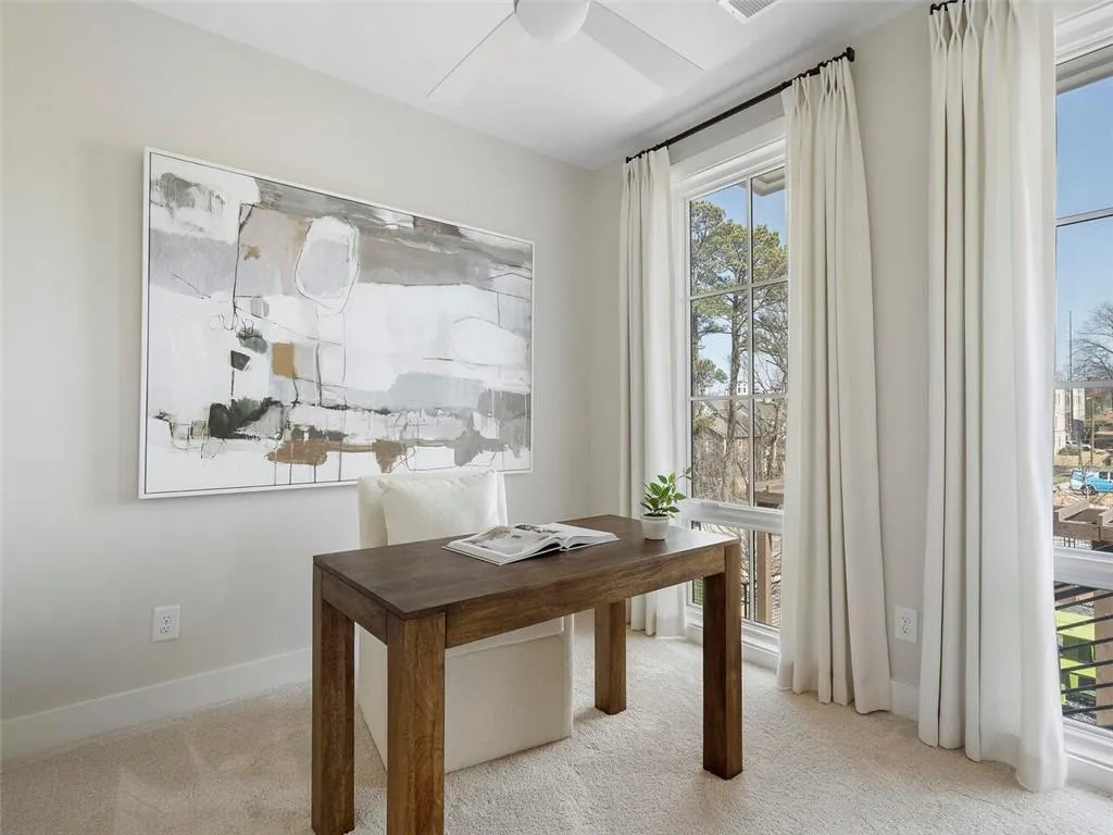 1289 Longreen Terrace Nw Unit 165, Atlanta, Georgia 30318, 2 Bedrooms Bedrooms, ,2 BathroomsBathrooms,Residential,For Sale,1289 Longreen Terrace Nw Unit 165,7618746