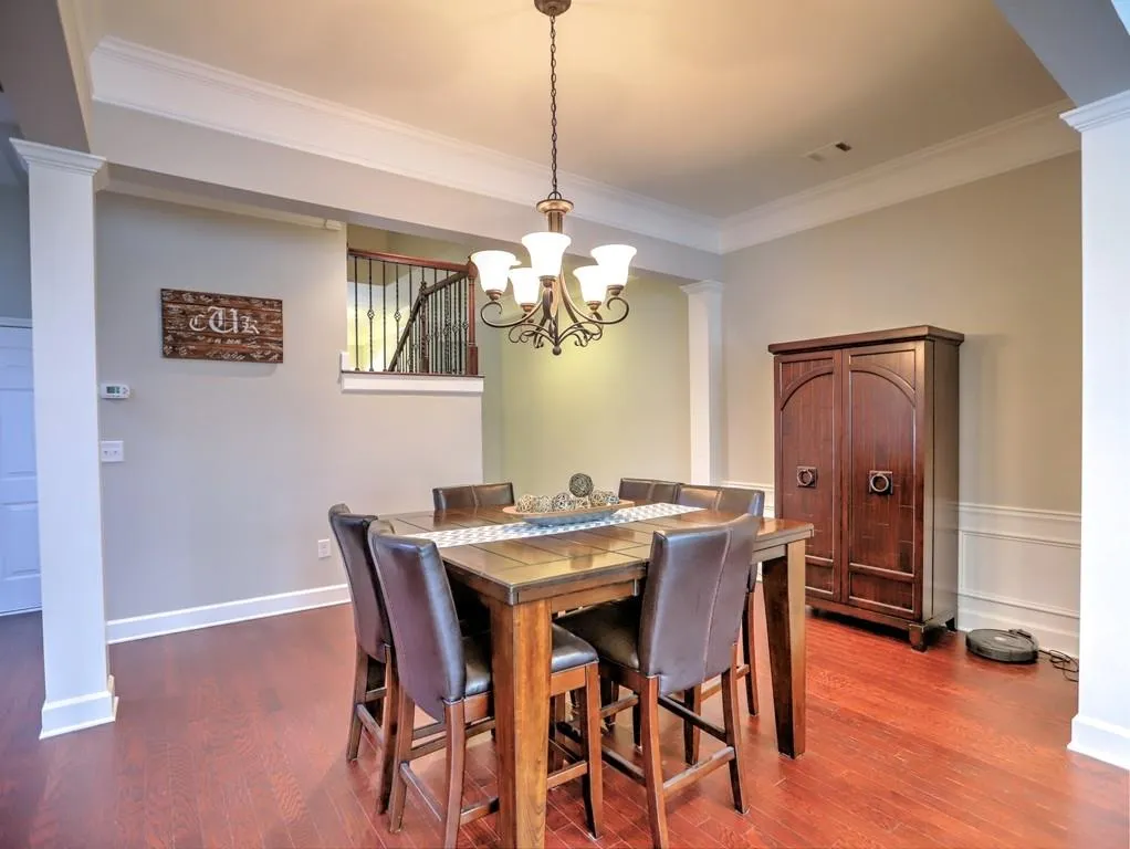5525 Parkerton Lane Unit 74, Atlanta, Georgia 30342, 3 Bedrooms Bedrooms, ,3 BathroomsBathrooms,Residential,Sold,5525 Parkerton Lane Unit 74,6991719