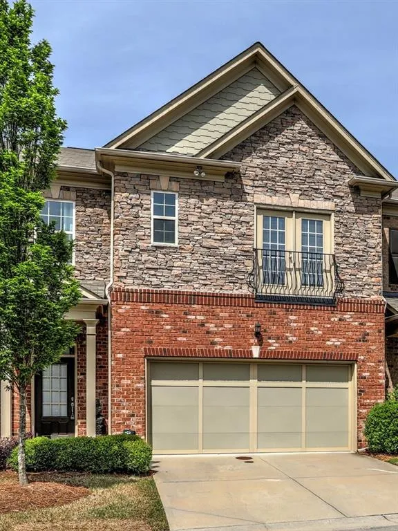 5525 Parkerton Lane Unit 74, Atlanta, Georgia 30342, 3 Bedrooms Bedrooms, ,3 BathroomsBathrooms,Residential,Sold,5525 Parkerton Lane Unit 74,6991719