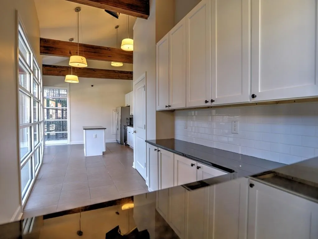 5525 Parkerton Lane Unit 74, Atlanta, Georgia 30342, 3 Bedrooms Bedrooms, ,3 BathroomsBathrooms,Residential,Sold,5525 Parkerton Lane Unit 74,6991719
