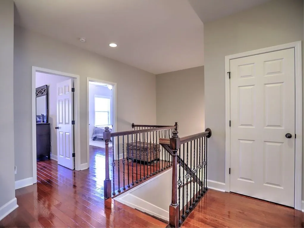 5525 Parkerton Lane Unit 74, Atlanta, Georgia 30342, 3 Bedrooms Bedrooms, ,3 BathroomsBathrooms,Residential,Sold,5525 Parkerton Lane Unit 74,6991719