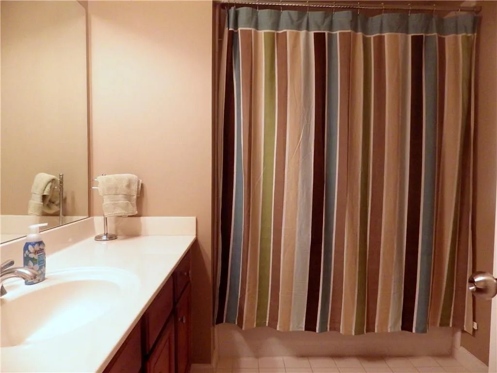 7262 Village Creek Trace Unit 4c, Atlanta, Georgia 30328, 4 Bedrooms Bedrooms, ,3 BathroomsBathrooms,Residential,Sold,7262 Village Creek Trace Unit 4c,5815941