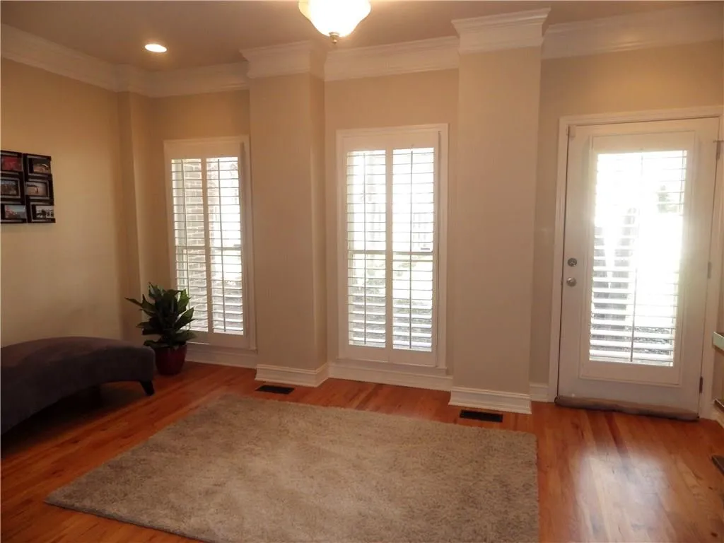 7262 Village Creek Trace Unit 4c, Atlanta, Georgia 30328, 4 Bedrooms Bedrooms, ,3 BathroomsBathrooms,Residential,Sold,7262 Village Creek Trace Unit 4c,5815941