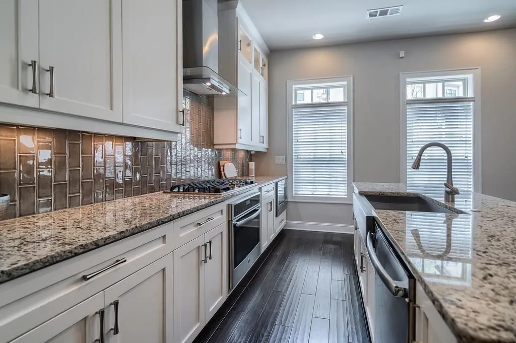 4137 Township Parkway, Sandy Springs, Georgia 30342, 3 Bedrooms Bedrooms, ,3 BathroomsBathrooms,Residential,Sold,4137 Township Parkway,6050213