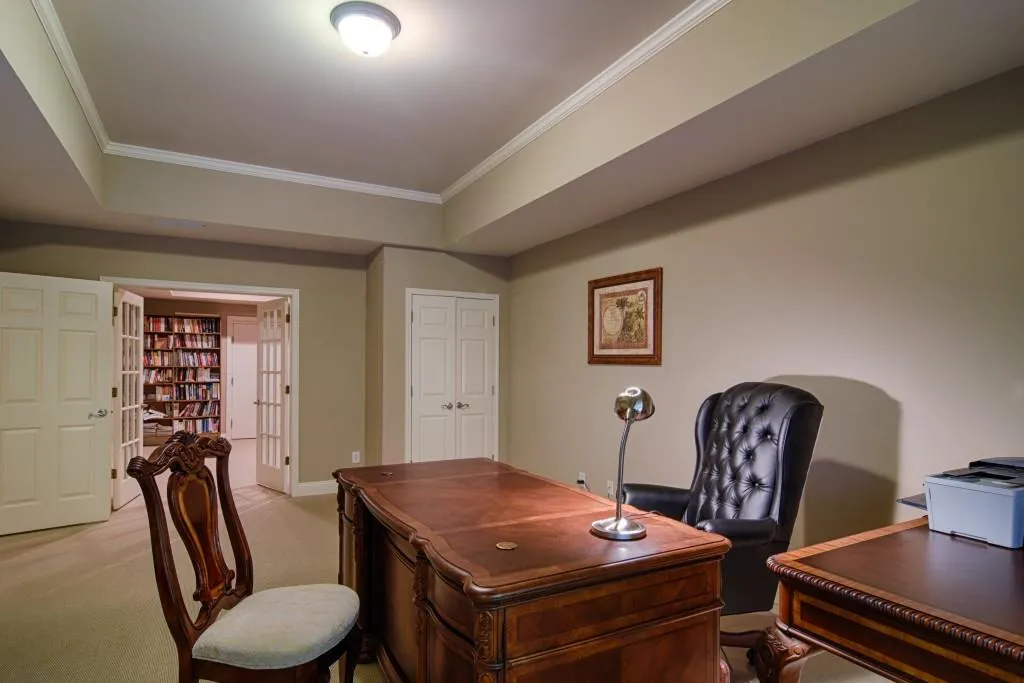 7705 Marsh Court, Sandy Springs, Georgia 30328, 6 Bedrooms Bedrooms, ,5 BathroomsBathrooms,Residential,Sold,7705 Marsh Court,5759930