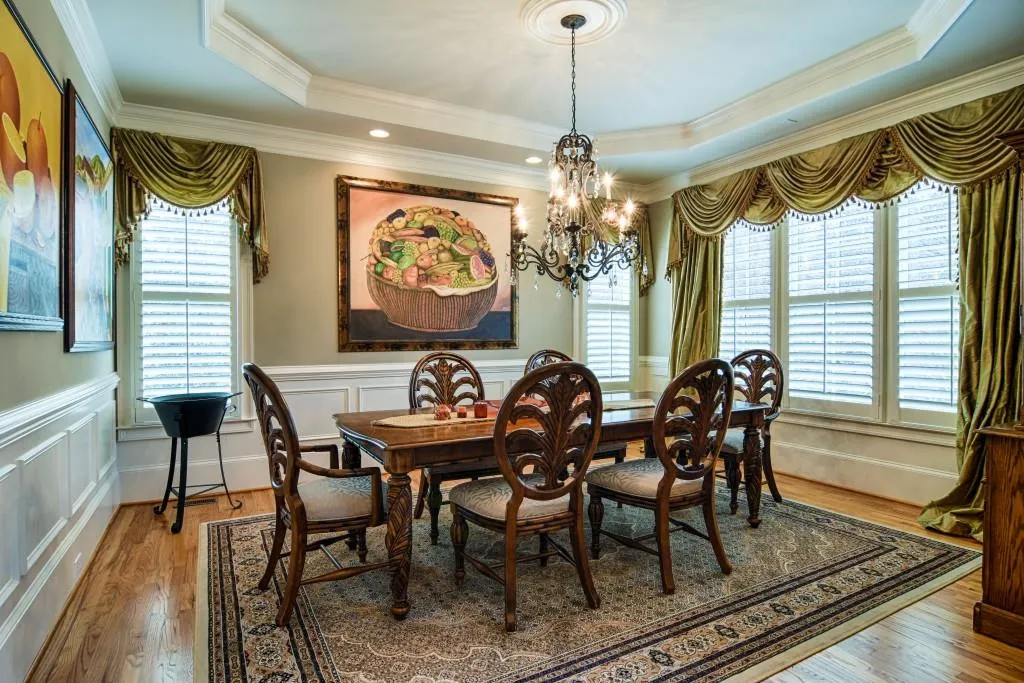 7705 Marsh Court, Sandy Springs, Georgia 30328, 6 Bedrooms Bedrooms, ,5 BathroomsBathrooms,Residential,Sold,7705 Marsh Court,5759930