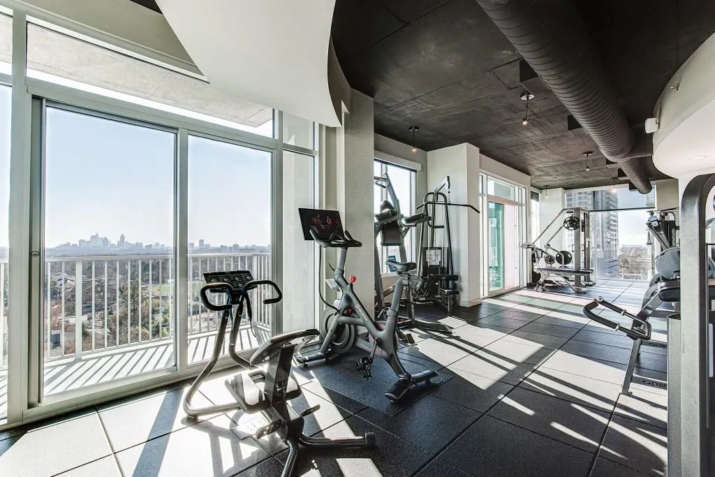 250 Pharr Road Unit 216, Atlanta, Georgia 30305, 1 Bedroom Bedrooms, ,1 BathroomBathrooms,Residential,For Sale,250 Pharr Road Unit 216,7637005