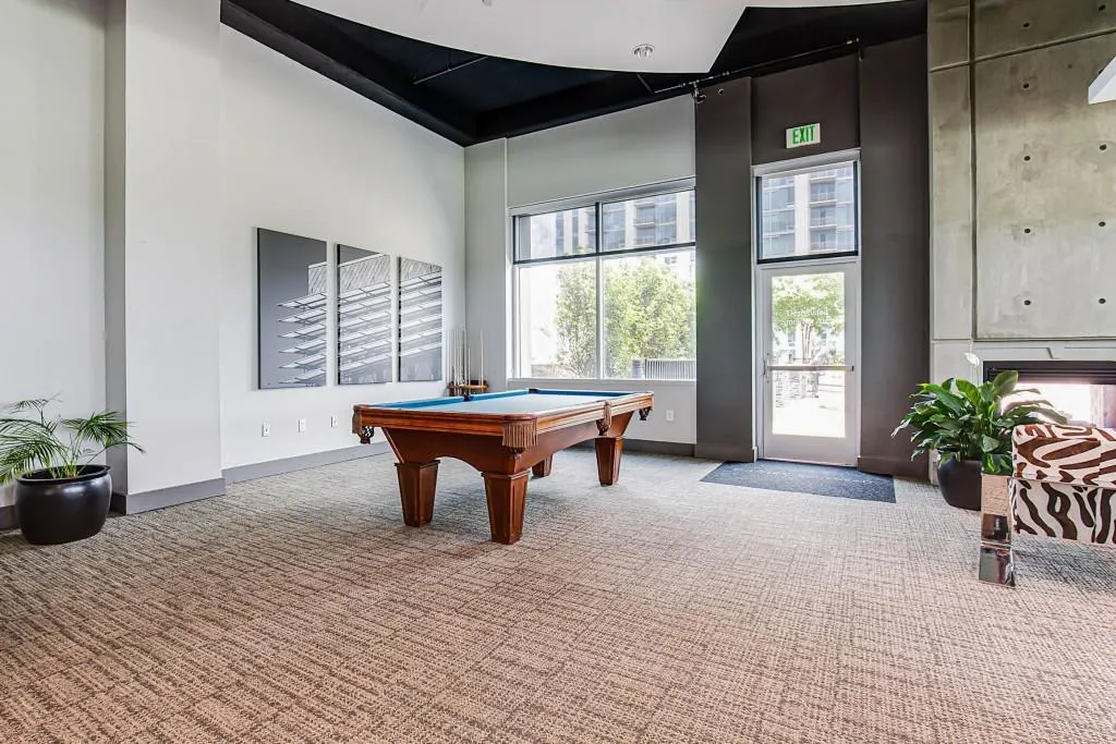 250 Pharr Road Unit 216, Atlanta, Georgia 30305, 1 Bedroom Bedrooms, ,1 BathroomBathrooms,Residential,For Sale,250 Pharr Road Unit 216,7637005