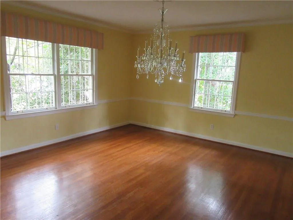 223 W Paces Ferry Road, Atlanta, Georgia 30305, 3 Bedrooms Bedrooms, ,2 BathroomsBathrooms,Residential,Sold,223 W Paces Ferry Road,5602747