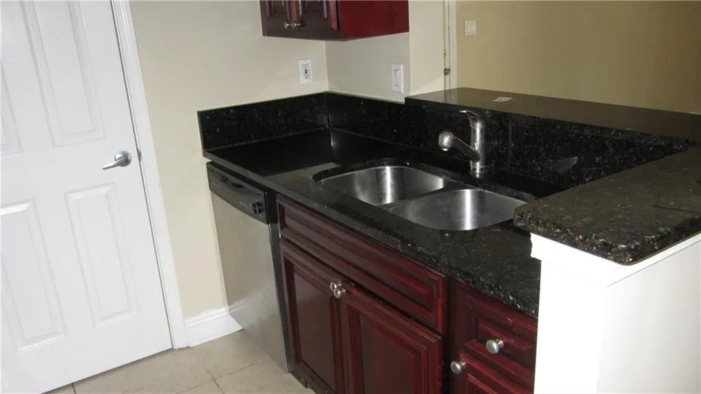 1201 Santa Fe Parkway, Sandy Springs, Georgia 30350, 1 Bedroom Bedrooms, ,1 BathroomBathrooms,Residential,Sold,1201 Santa Fe Parkway,6941719