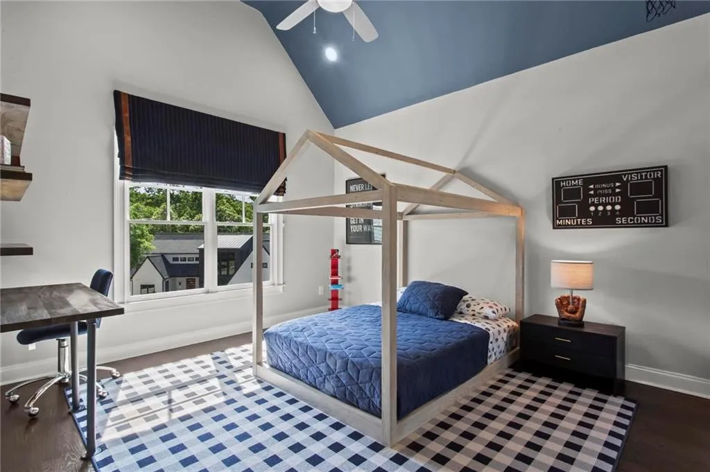 490 Belada Boulevard, Atlanta, Georgia 30342, 6 Bedrooms Bedrooms, ,6 BathroomsBathrooms,Residential,For Sale,490 Belada Boulevard,7753853