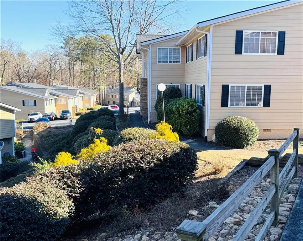 1468 Briarwood Road Ne Unit 1008, Atlanta, Georgia 30319, 2 Bedrooms Bedrooms, 0 ,2 BathroomsBathrooms,Residential,For Sale,1468 Briarwood Road Ne Unit 1008,7724614