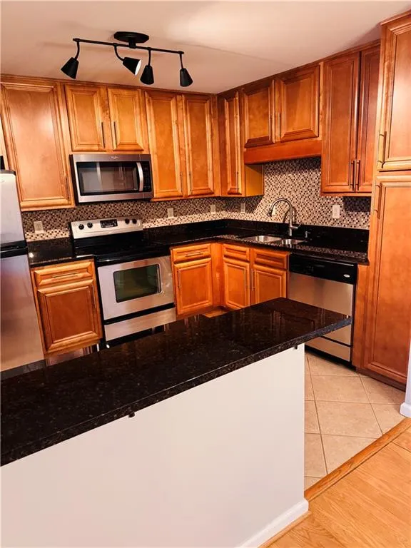 1468 Briarwood Road Ne Unit 1008, Atlanta, Georgia 30319, 2 Bedrooms Bedrooms, 0 ,2 BathroomsBathrooms,Residential,For Sale,1468 Briarwood Road Ne Unit 1008,7724614