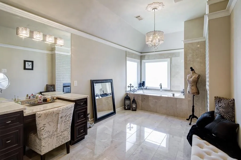 625 Eaton Place, Atlanta, Georgia 30350, 5 Bedrooms Bedrooms, ,4 BathroomsBathrooms,Residential,Sold,625 Eaton Place,5823973