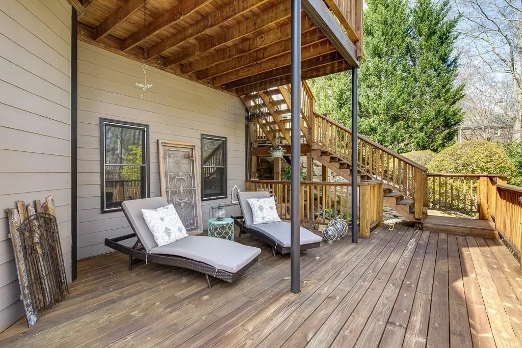 625 Eaton Place, Atlanta, Georgia 30350, 5 Bedrooms Bedrooms, ,4 BathroomsBathrooms,Residential,Sold,625 Eaton Place,5823973