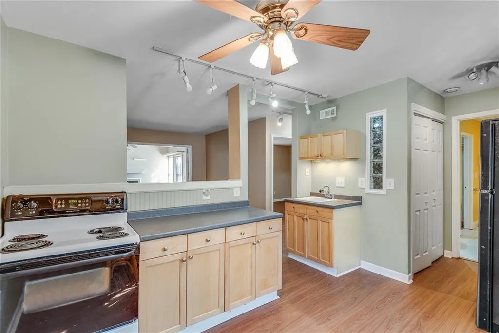 134 Lablanc Way Nw, Atlanta, Georgia 30327, 1 Bedroom Bedrooms, 0 ,1 BathroomBathrooms,Residential,For Sale,134 Lablanc Way Nw,7690827