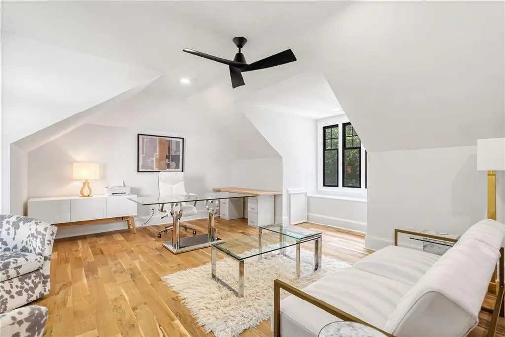 3946 Paces Ferry Road Nw, Atlanta, Georgia 30327, 5 Bedrooms Bedrooms, 0 ,7 BathroomsBathrooms,Residential,For Sale,3946 Paces Ferry Road Nw,7823978