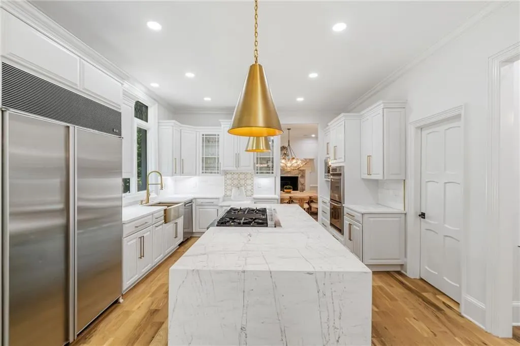 3946 Paces Ferry Road Nw, Atlanta, Georgia 30327, 5 Bedrooms Bedrooms, 0 ,7 BathroomsBathrooms,Residential,For Sale,3946 Paces Ferry Road Nw,7823978