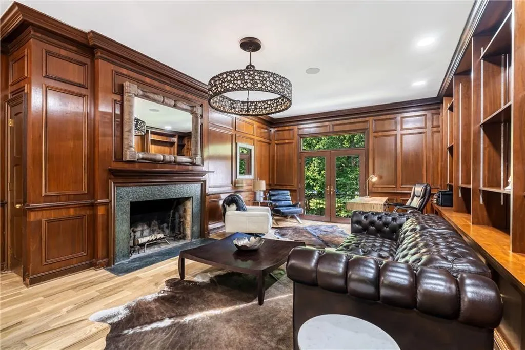 3946 Paces Ferry Road Nw, Atlanta, Georgia 30327, 5 Bedrooms Bedrooms, 0 ,7 BathroomsBathrooms,Residential,For Sale,3946 Paces Ferry Road Nw,7823978