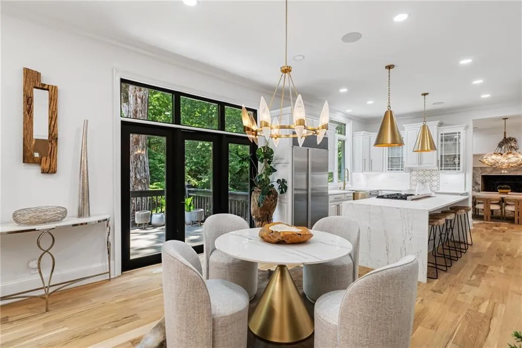 3946 Paces Ferry Road Nw, Atlanta, Georgia 30327, 5 Bedrooms Bedrooms, 0 ,7 BathroomsBathrooms,Residential,For Sale,3946 Paces Ferry Road Nw,7823978