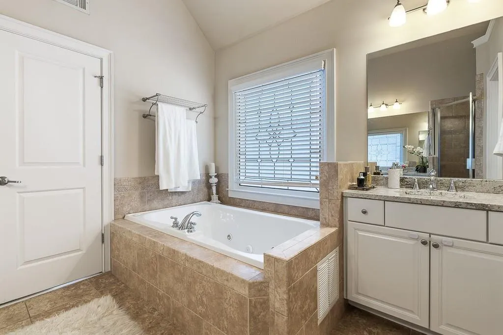 273 Mount Vernon Cove, Sandy Springs, Georgia 30328, 4 Bedrooms Bedrooms, ,4 BathroomsBathrooms,Residential,Sold,273 Mount Vernon Cove,6729778