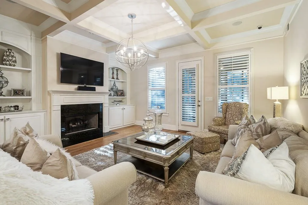 273 Mount Vernon Cove, Sandy Springs, Georgia 30328, 4 Bedrooms Bedrooms, ,4 BathroomsBathrooms,Residential,Sold,273 Mount Vernon Cove,6729778