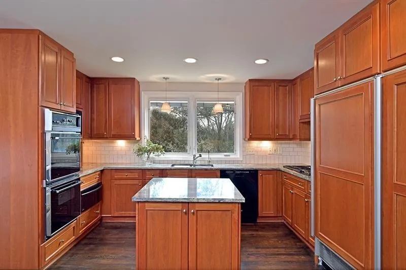 602 Chestnut Oak Court, Atlanta, Georgia 30327, 5 Bedrooms Bedrooms, ,4 BathroomsBathrooms,Residential,Sold,602 Chestnut Oak Court,6511637