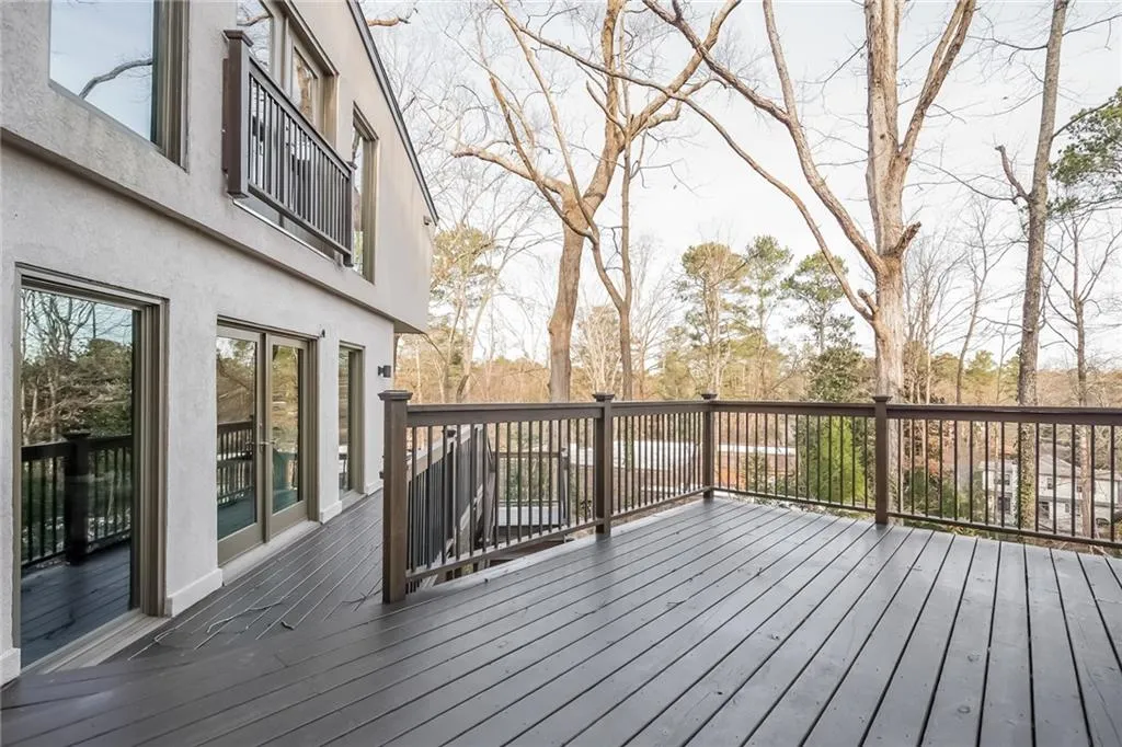 855 Overhill Court, Sandy Springs, Georgia 30328, 7 Bedrooms Bedrooms, ,5 BathroomsBathrooms,Residential,Sold,855 Overhill Court,6119994