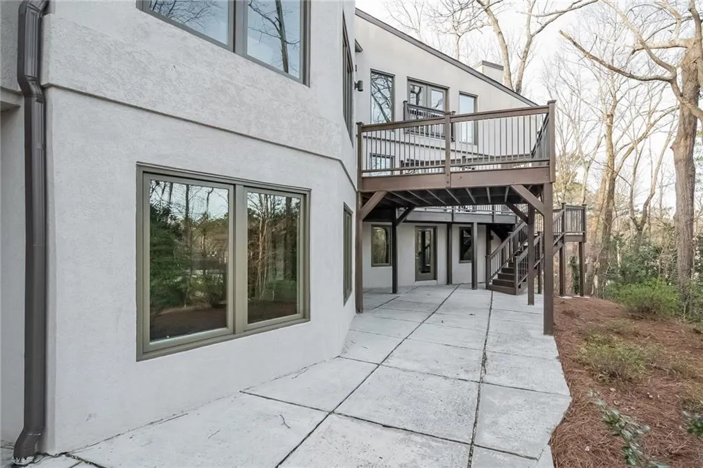 855 Overhill Court, Sandy Springs, Georgia 30328, 7 Bedrooms Bedrooms, ,5 BathroomsBathrooms,Residential,Sold,855 Overhill Court,6119994