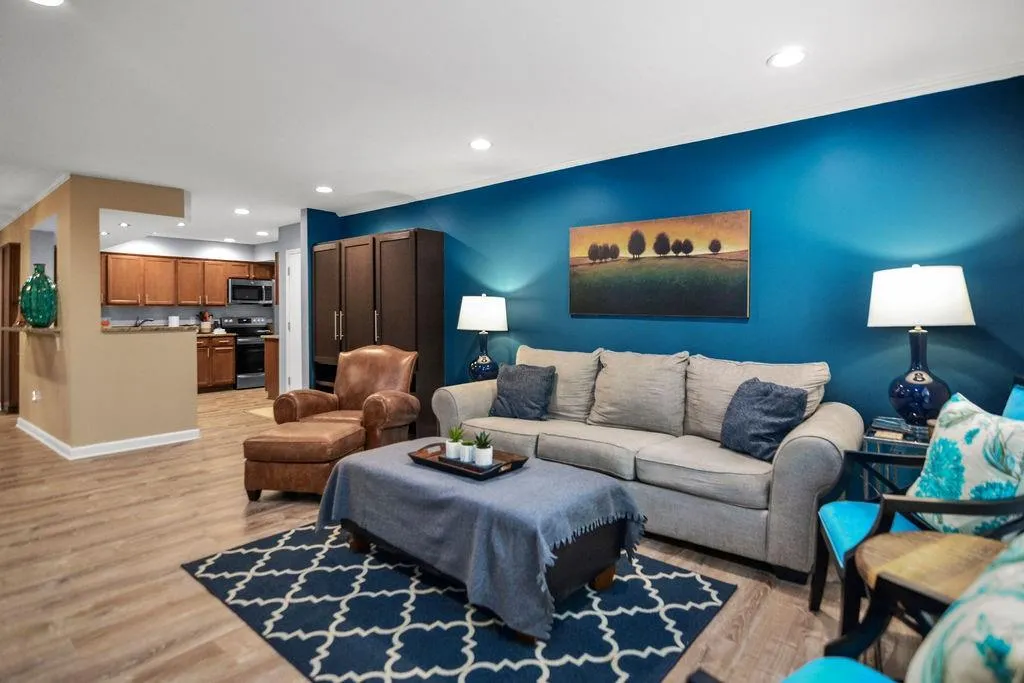6851 Roswell Road Unit H16, Sandy Springs, Georgia 30328, 3 Bedrooms Bedrooms, ,2 BathroomsBathrooms,Residential,Sold,6851 Roswell Road Unit H16,7082862
