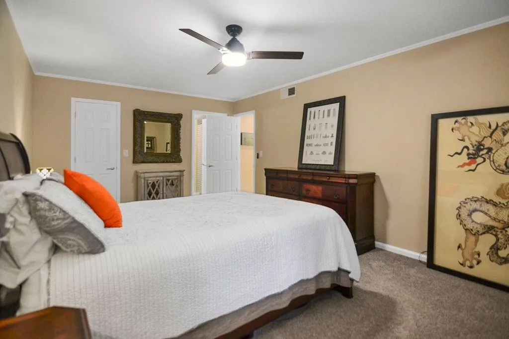 6851 Roswell Road Unit H16, Sandy Springs, Georgia 30328, 3 Bedrooms Bedrooms, ,2 BathroomsBathrooms,Residential,Sold,6851 Roswell Road Unit H16,7082862